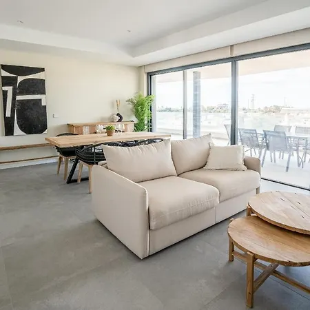 The View 52 Golf And Sea Apartment
